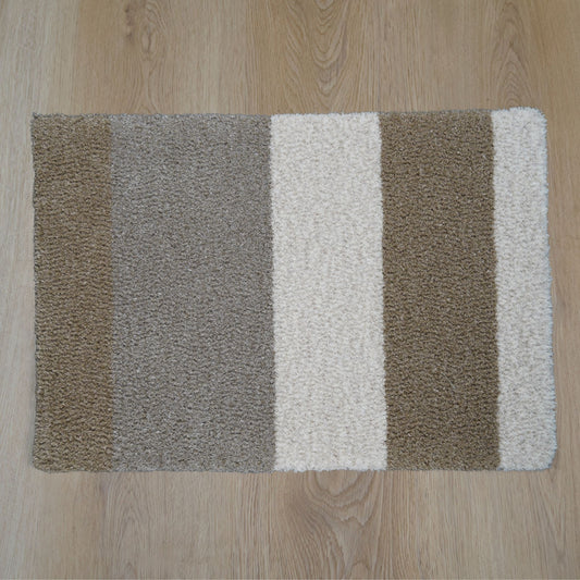 Neutral Muse rechthoekig vloerkleed in beige tinten, gemaakt van gerecyclede wol – Studio Sisté