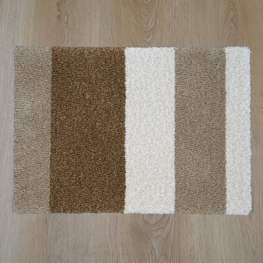 Mokka rechthoekig vloerkleed in crème, beige en mokka, gemaakt van gerecyclede wol – Studio Sisté