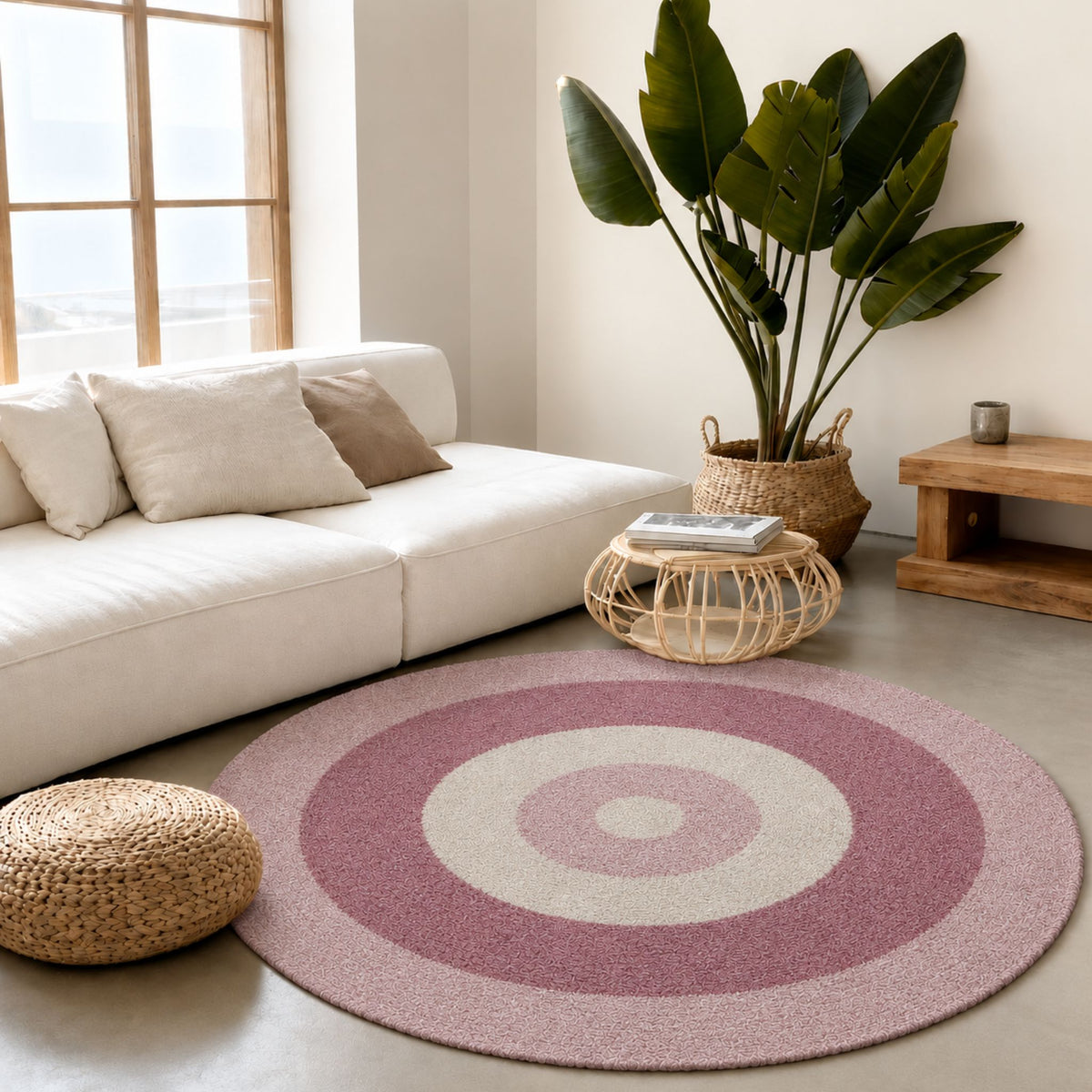 Blush rond vloerkleed in roze tint in een interieur, visualisatie 2 – Studio Sisté